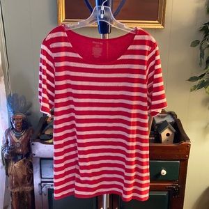 White Stag unique open weave stripe design top with layers XL